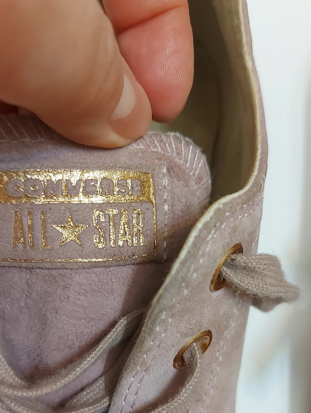 Converse Women's Dusty Rose Low-Top Sneakers